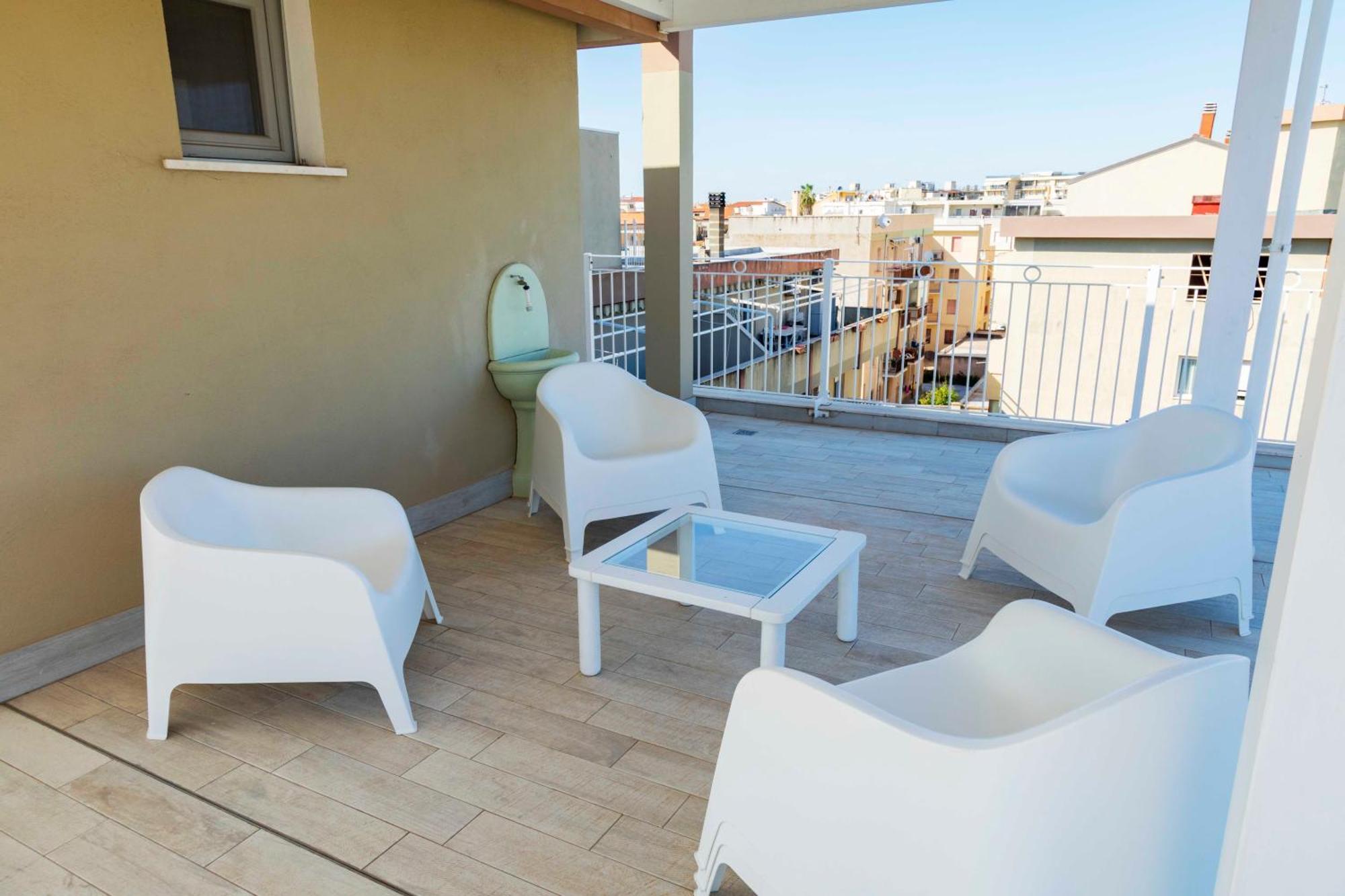 Lovealghero Stanze In Attico Vista Mare Alghero Exterior foto